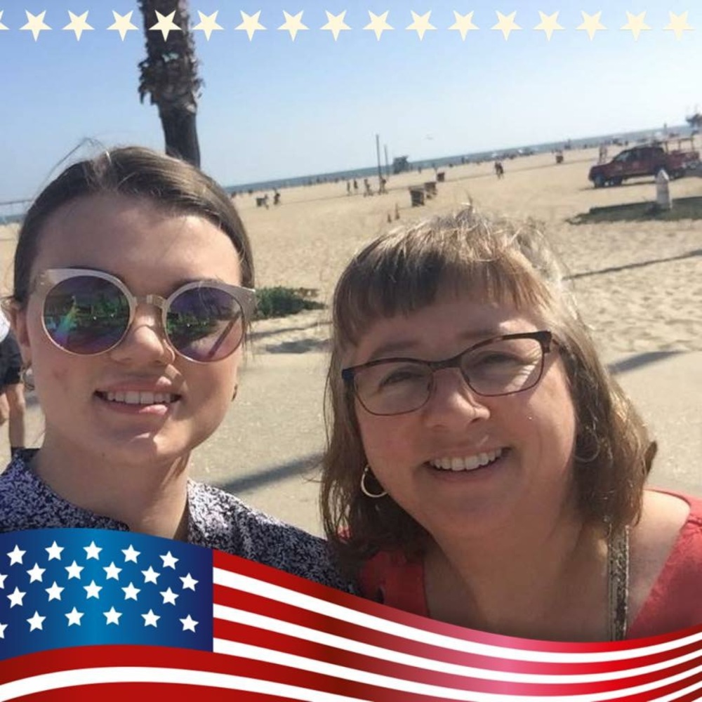 Meet your Posher Cindy Haupert